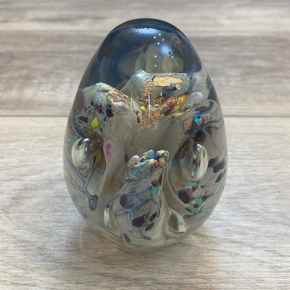 Rollin Karg Signed Art Glass Paperweight‎